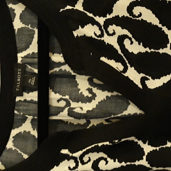 Talbots tunic top - Picture 3 of 4